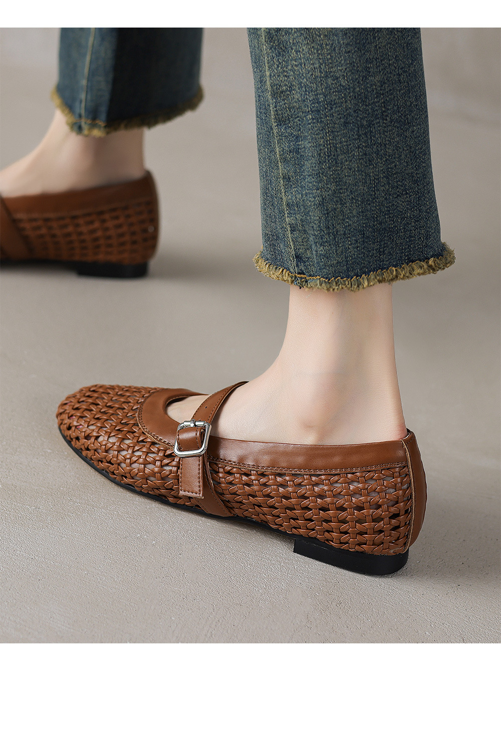 | Woven Flats