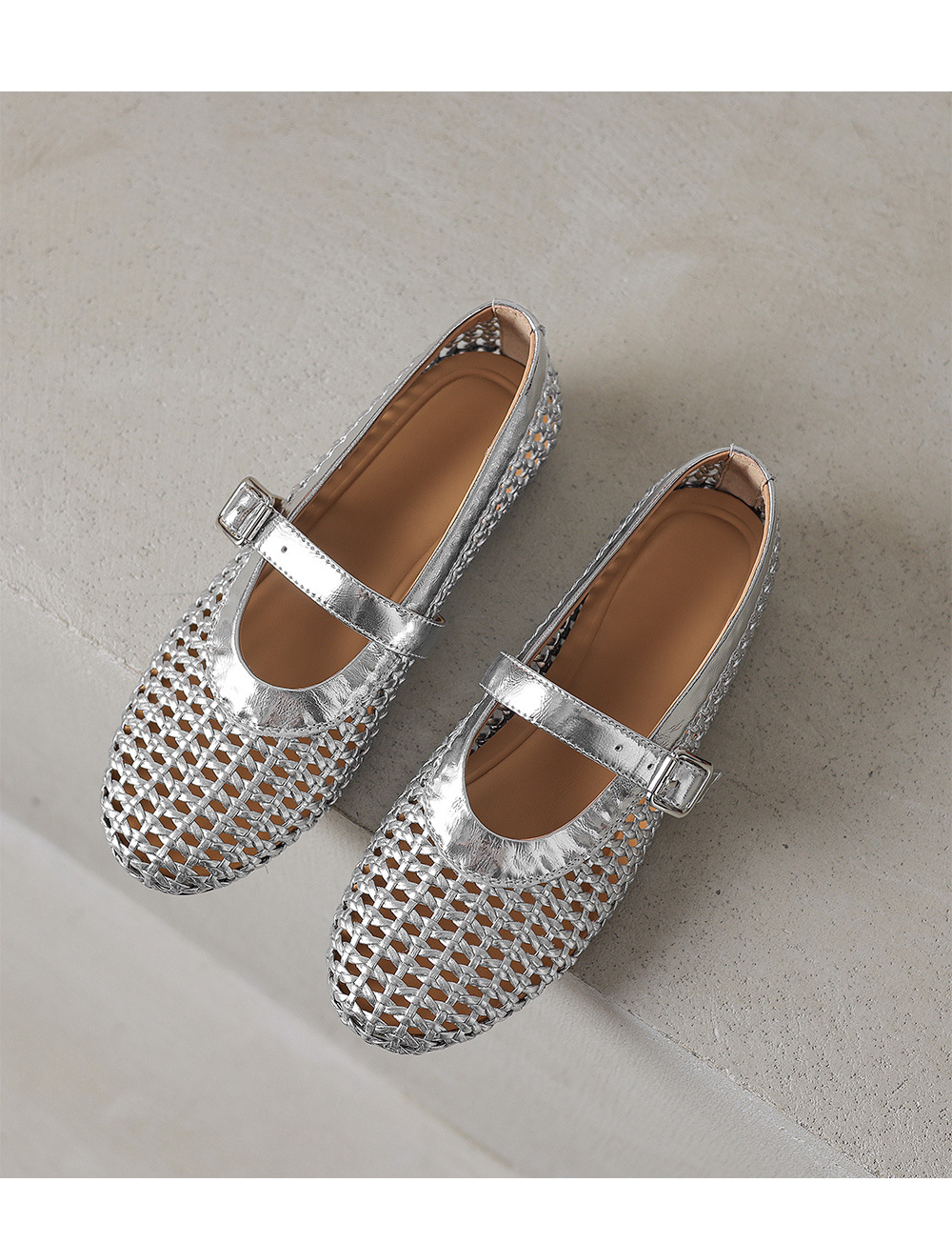 | Woven Flats