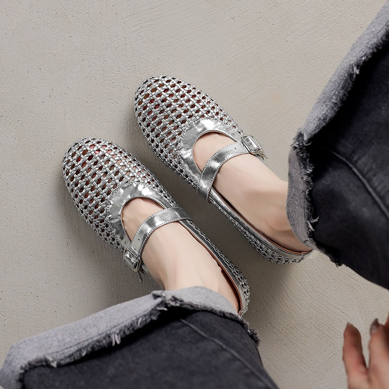 | Woven Flats