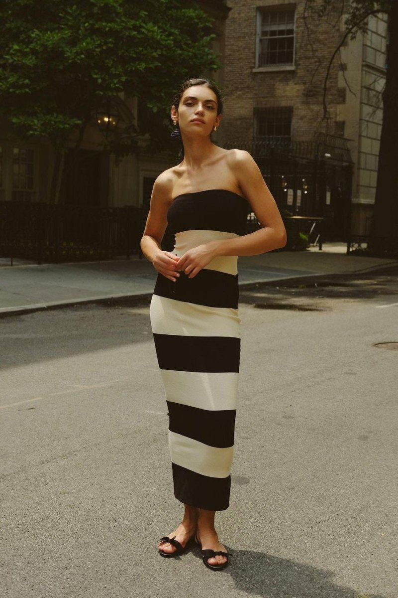 Horizontal Stripe Strapless Bodycon Knit Maxi Dress
