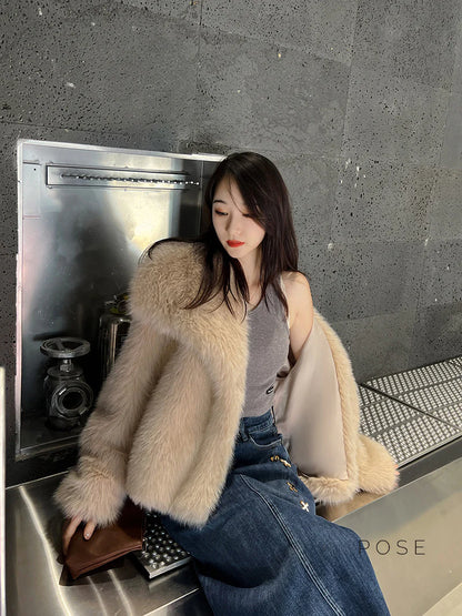 Brisa Plush Faux Fur Coat