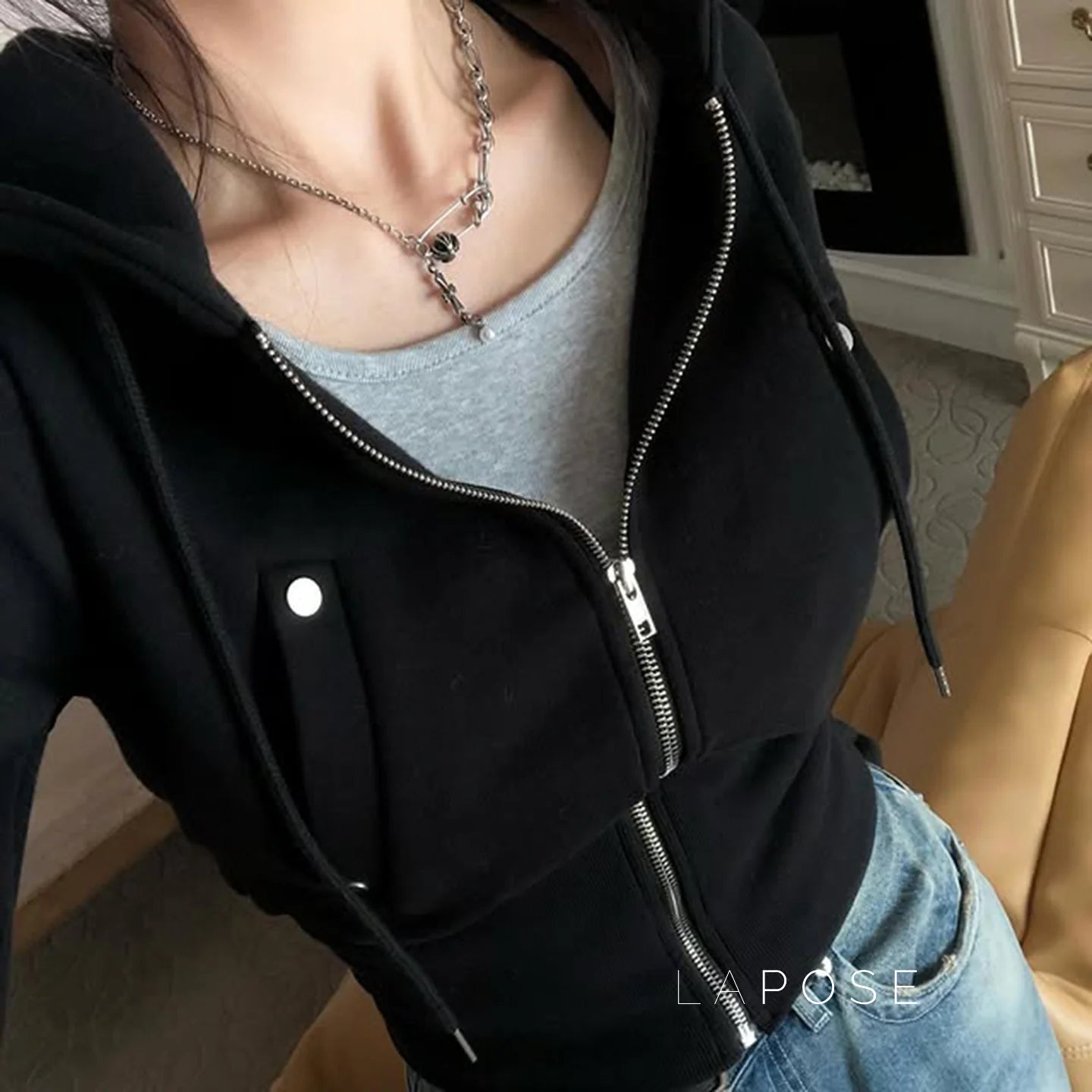 Dhanvi Slim Fit Zip Hoodie