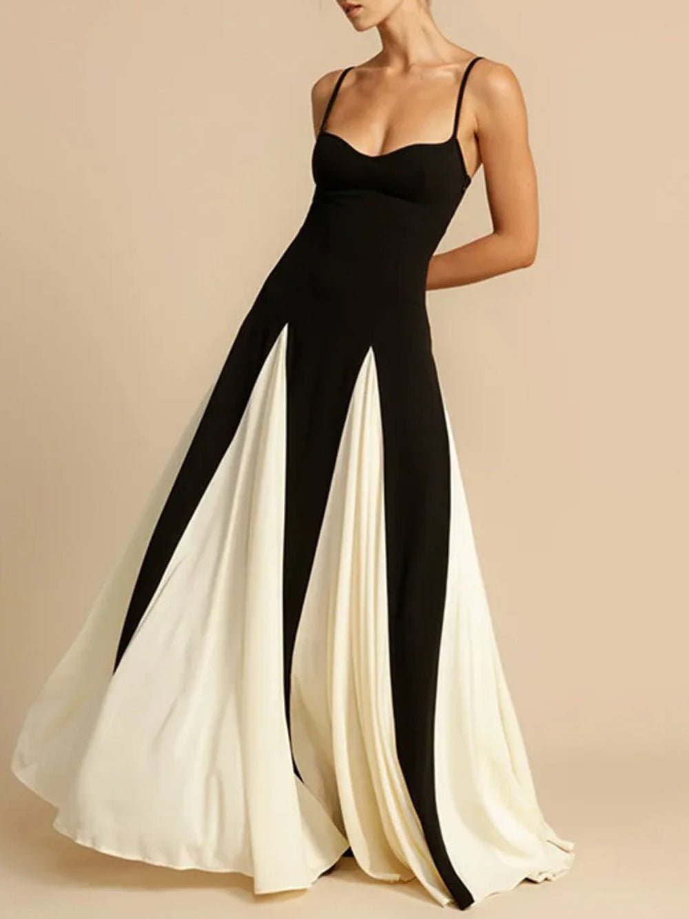 Spaghetti Strap Sweetheart Godet Pleated Panel Fit and Flare Maxi Gown