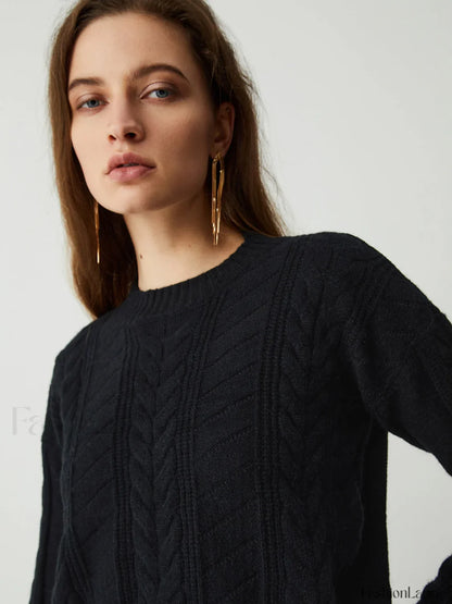 Leisure Cable Knit Long Modern Sleeve Two Piece Skirt Set