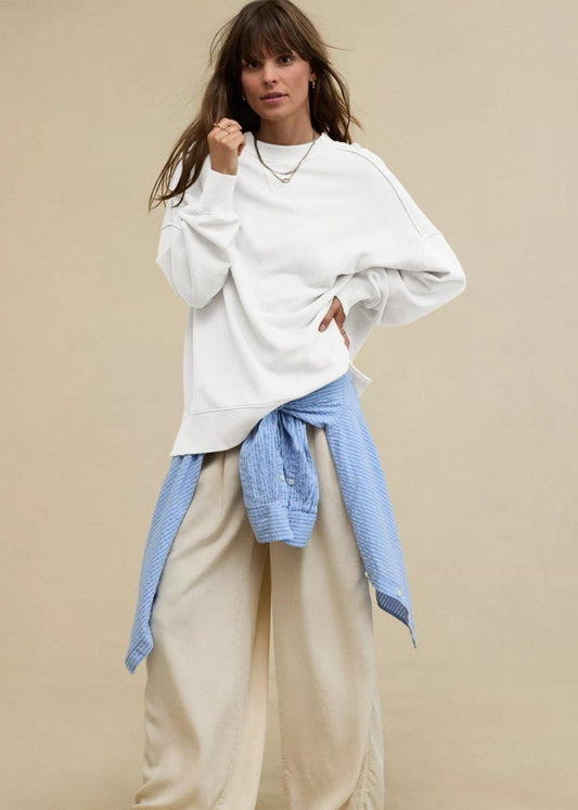 IvoryLay Relaxed Fit Crewneck Sweatshirt