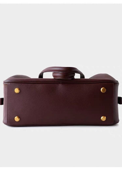 Bordeaux Leather Shoulder Bag – Structured Minimalist Design