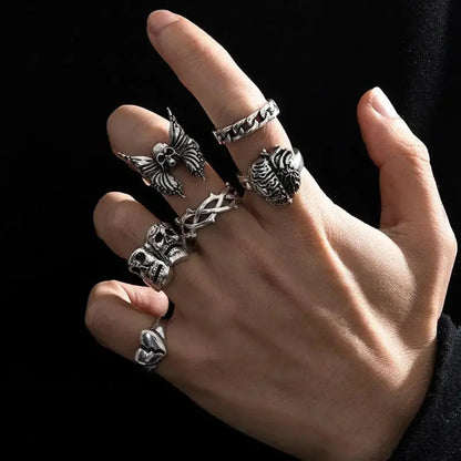Rebel Poker Skeleton Dark Billiards Ring