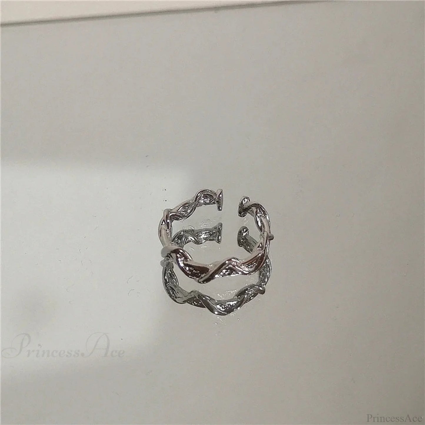 Rebellious Harajuku Dark Ring