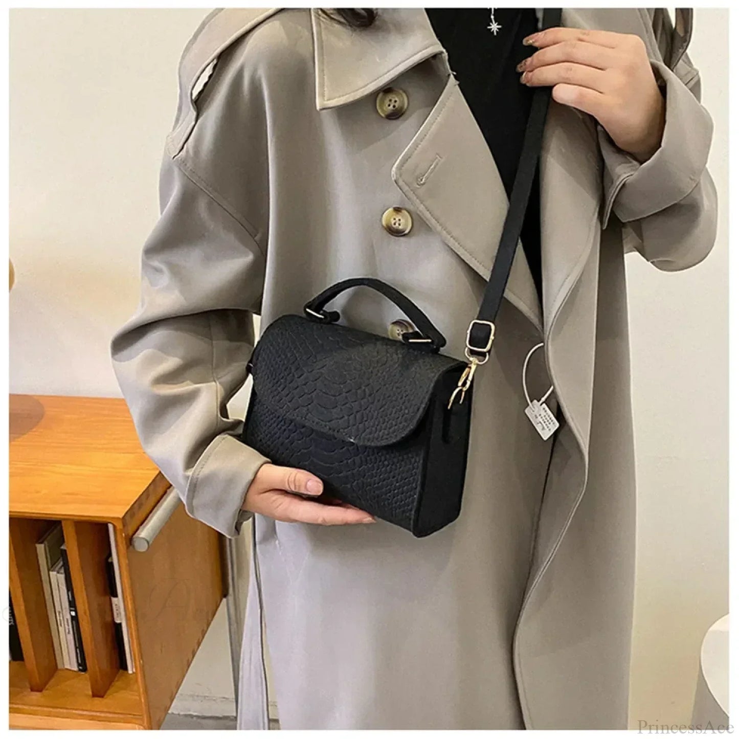 Retro Luxury Square Designer Crossbody