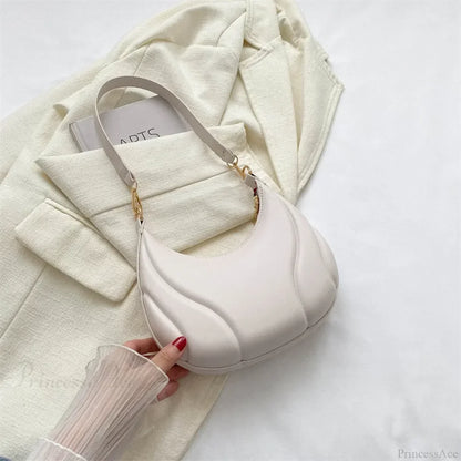 Retro Solid Color Saddle Leather Shoulder Bag