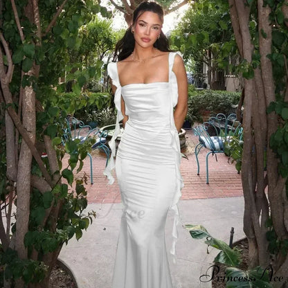 Ribbon Backless Maxi Dress