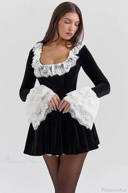Sexy Square Neck Lace Trim Flared Sleeve Mini Dress