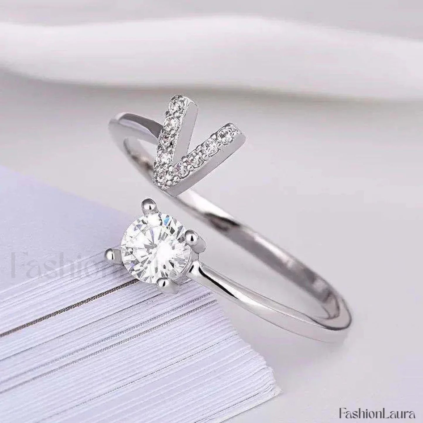 Shining Rhinestone New Fashion Initial Alphabet Opening Charm Jewelry Ring