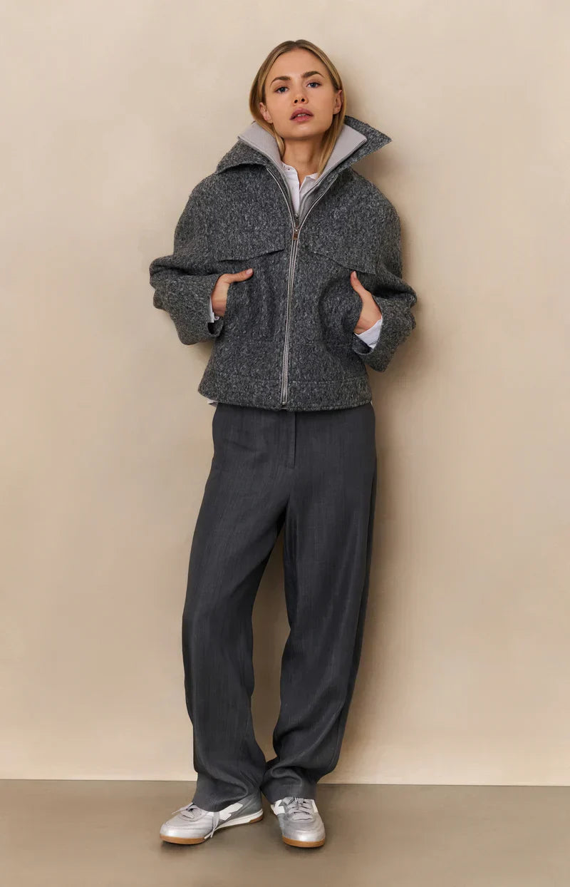Maison Bouclé Zip Jacket | Cropped Fit | Textured Wool Effect