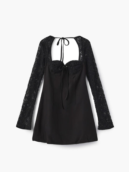 | Lace-Trim Bodycon Mini Dress – Sweetheart Neckline