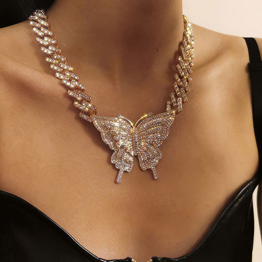 Rhinestone Butterfly Charm Statement Necklace - Gold