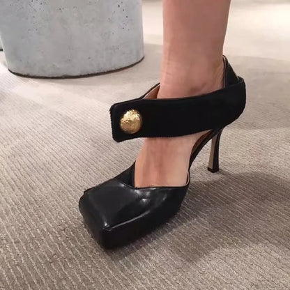 Square Mind Pumps Medieval High Heel