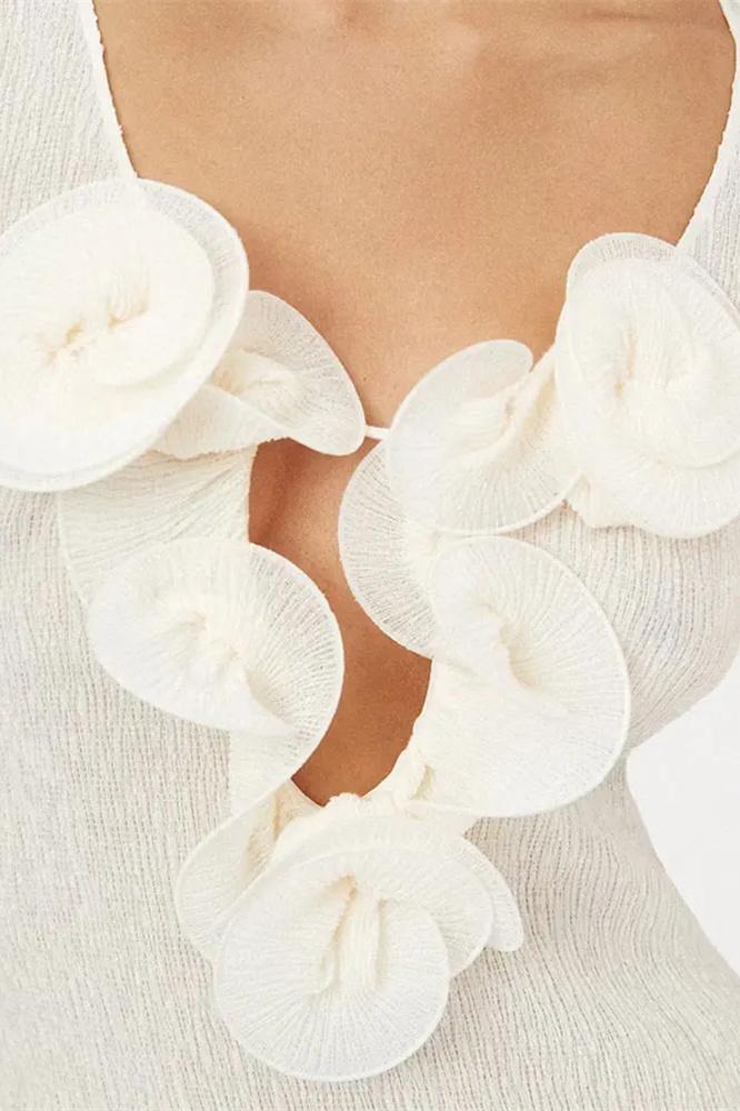 3D Fabric Rosette Appliqué Scoop Neck Ribbed Column Maxi Dress