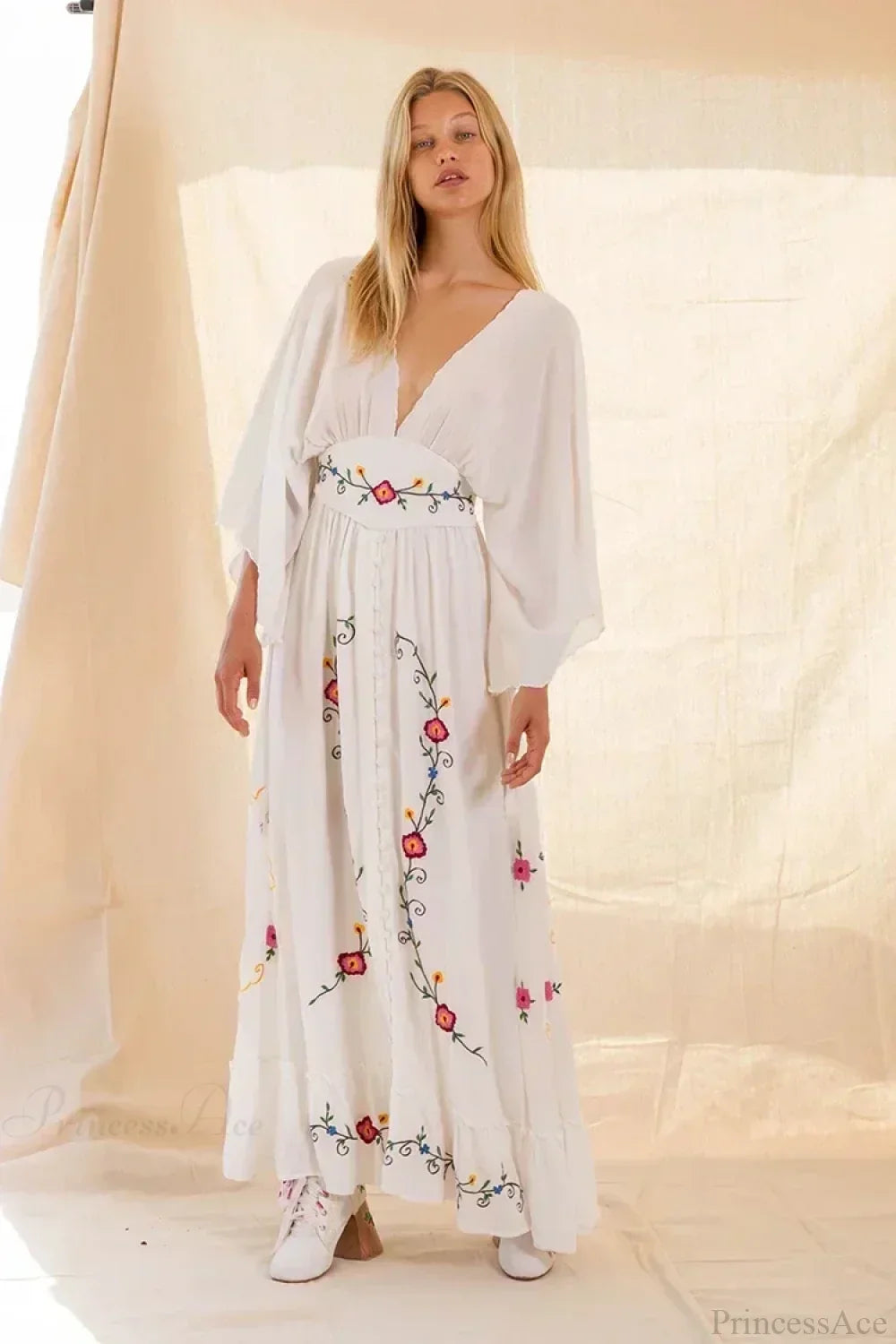 V-neck Embroidery Flower Retro National Boho Dress