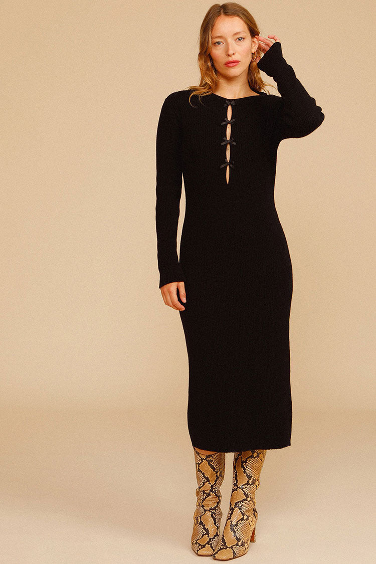 Ribbed Knit Crew Neck Keyhole Bow Accent Long Sleeve Maxi Sweater Dress