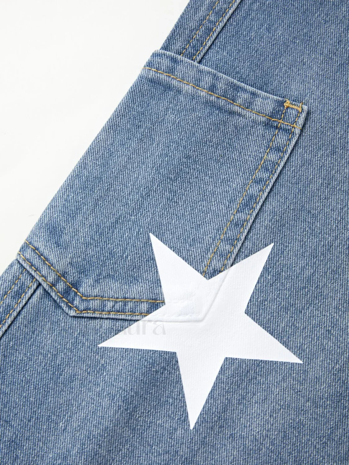Vintage Star Distressed Cargo Jeans