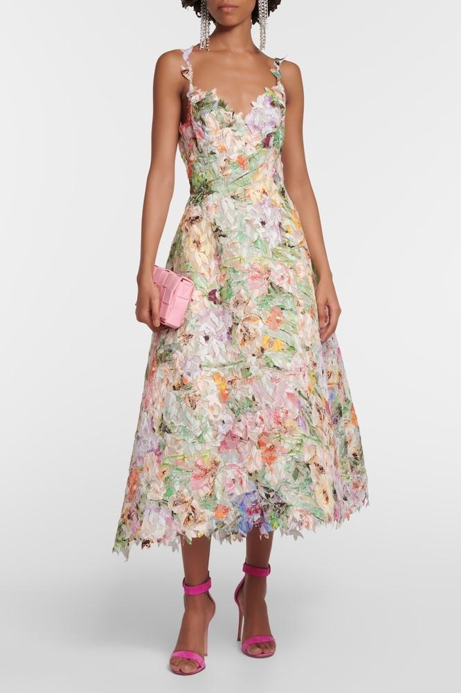 Floral 3D Lace Applique Sweetheart Neckline Frayed Hem A-Line Midi Dress