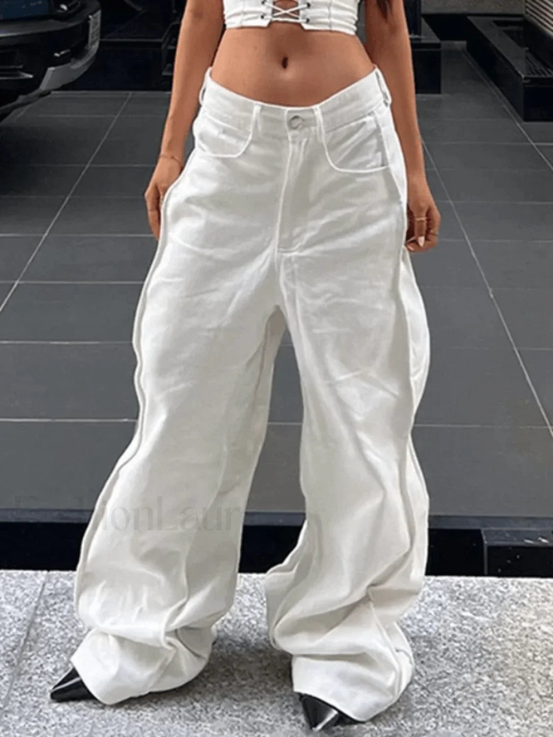 Wavy Side Relaxed Boyfriend Jeans