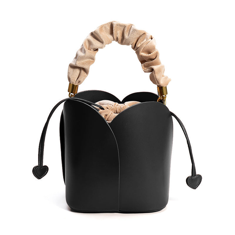 Willow Bucket Bag