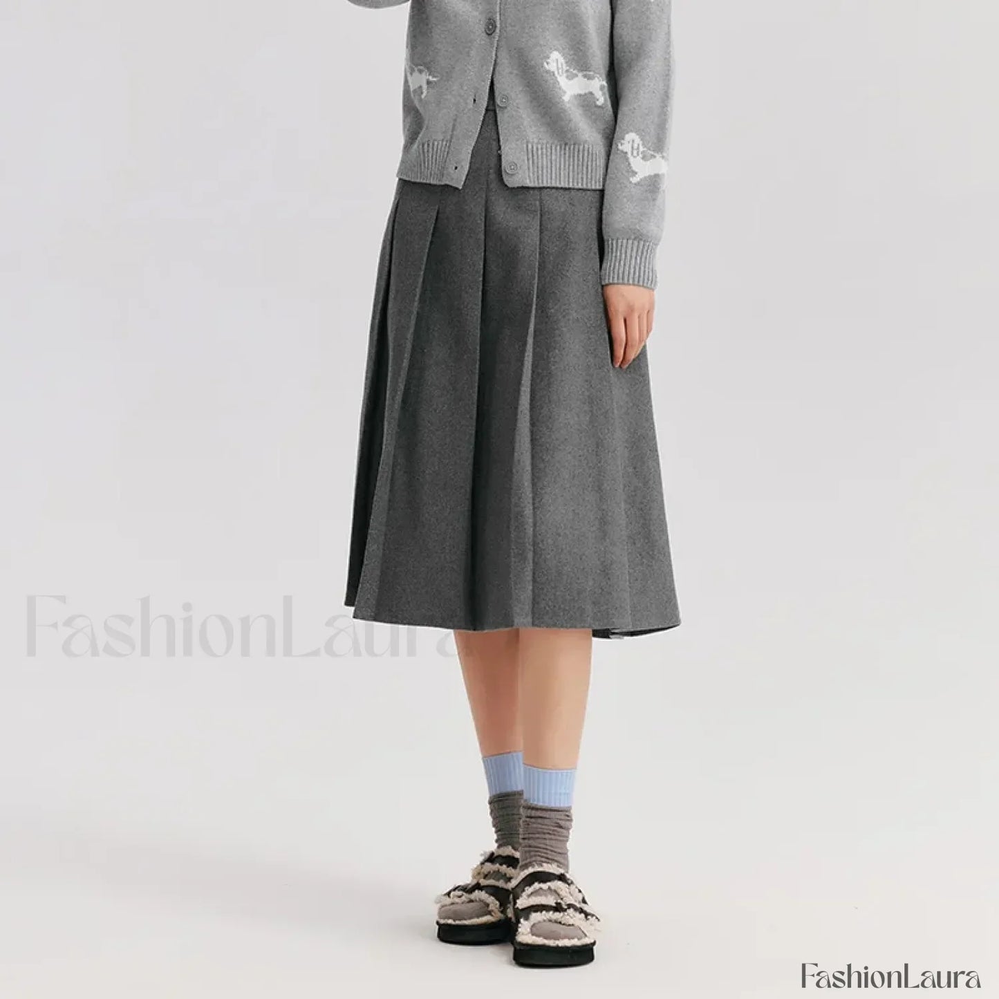 Woolen Pleated A-Line Skirt