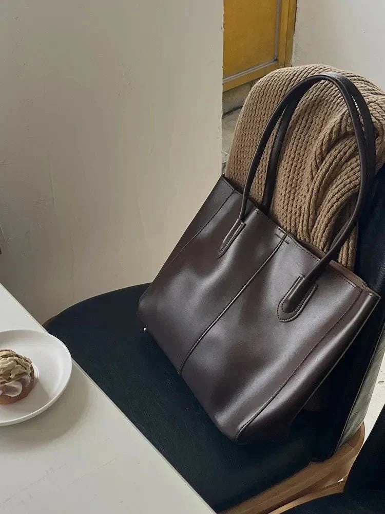 | Vegan Leather Tote Bag – Spacious Everyday Handbag