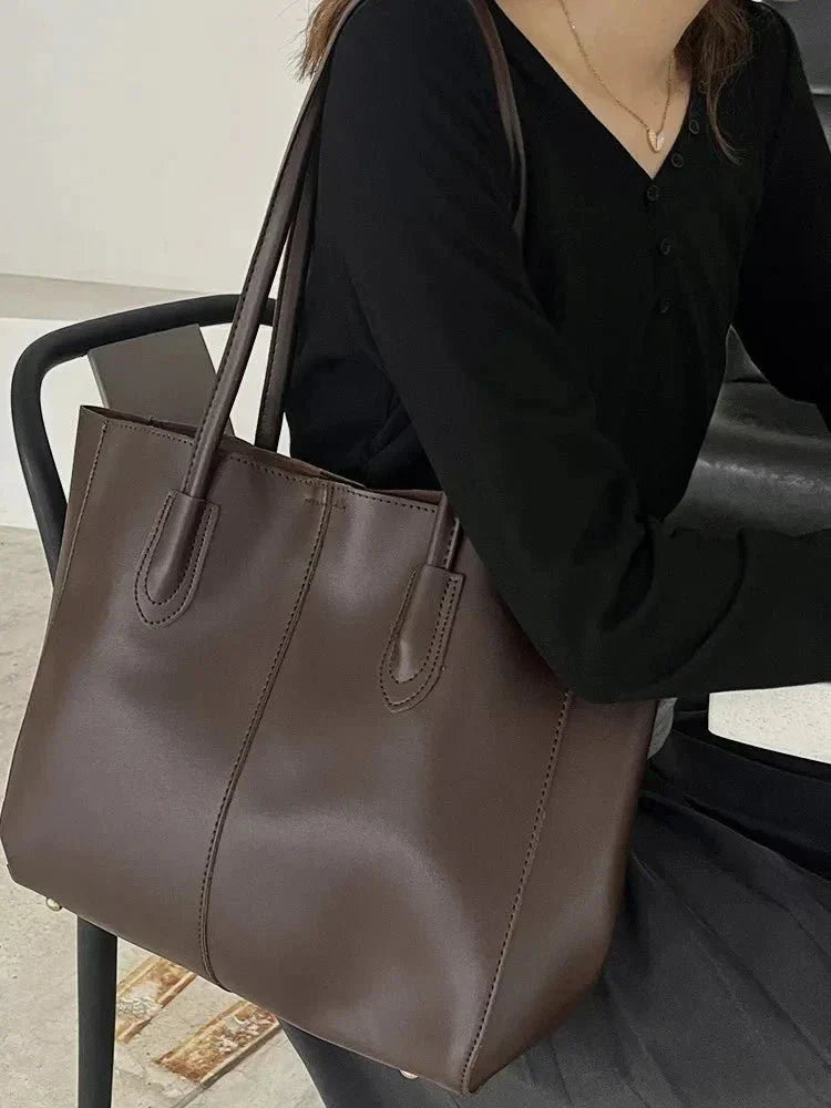 | Vegan Leather Tote Bag – Spacious Everyday Handbag