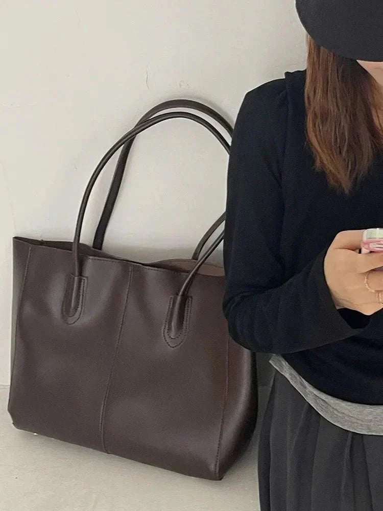 | Vegan Leather Tote Bag – Spacious Everyday Handbag